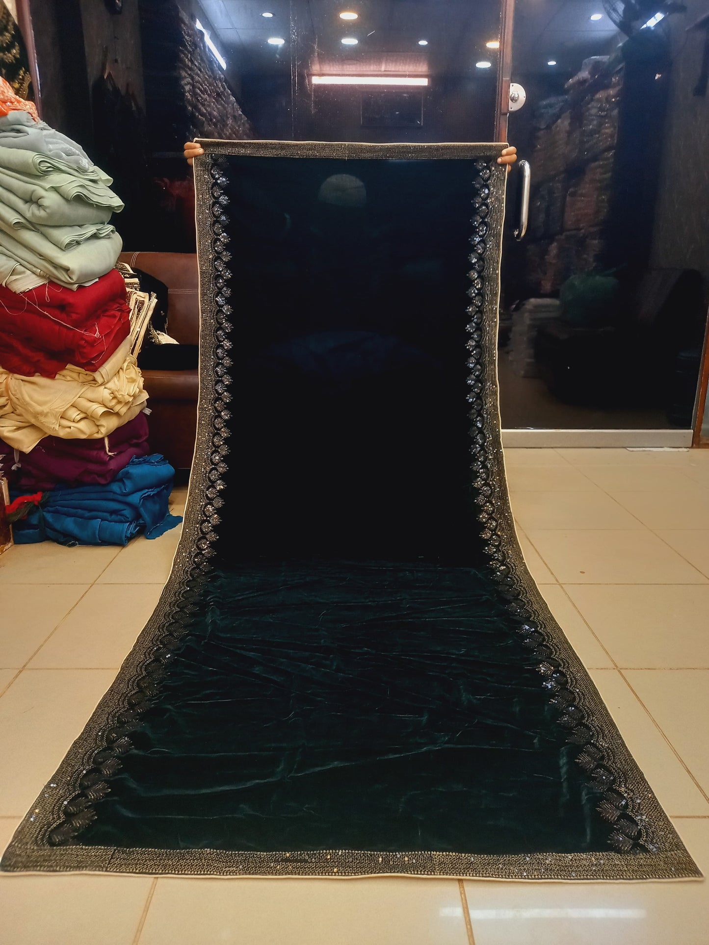 SH-005 Velvet Shawl Dark Green