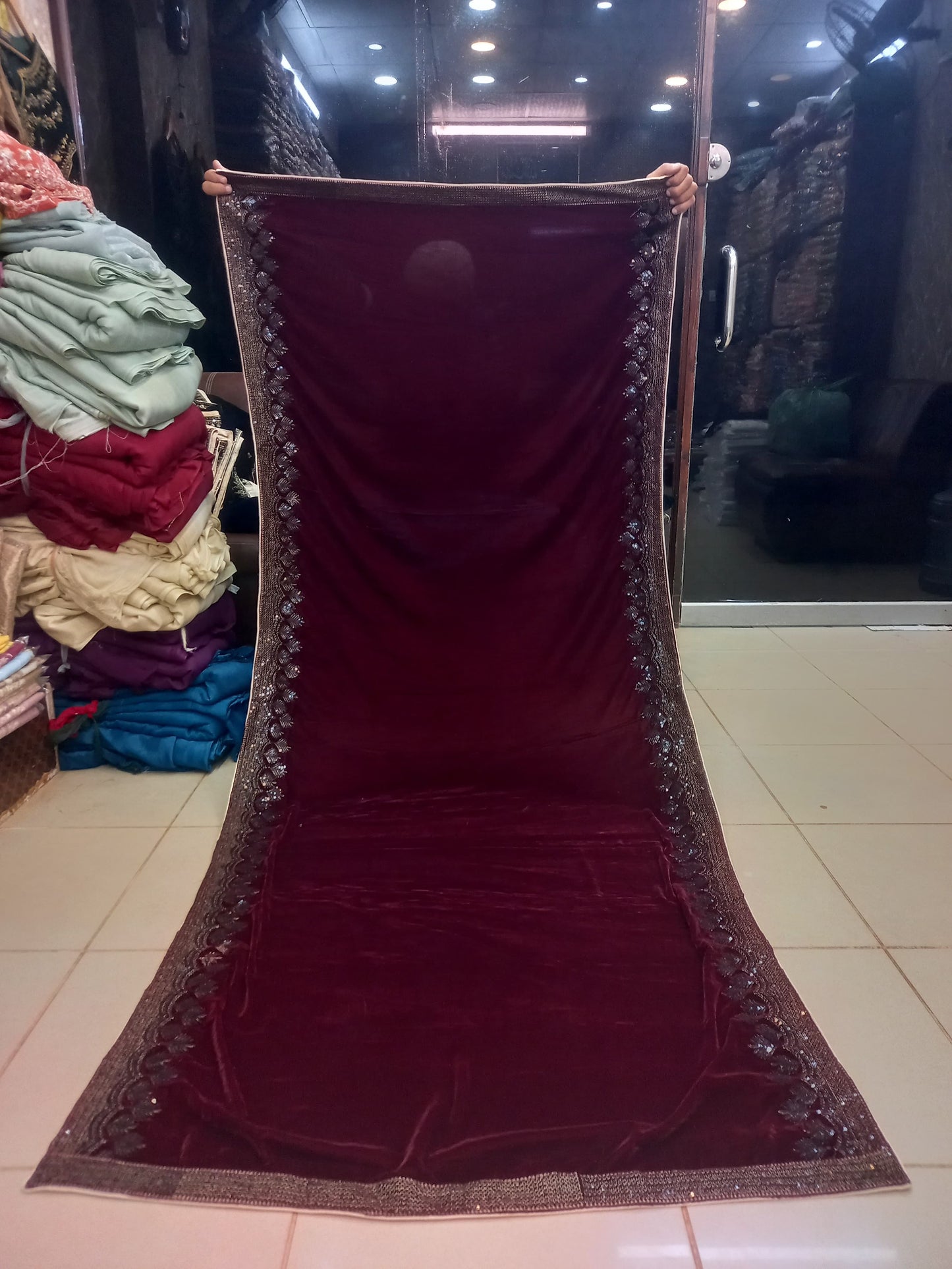 SH-005 Velvet Shawl Maroon