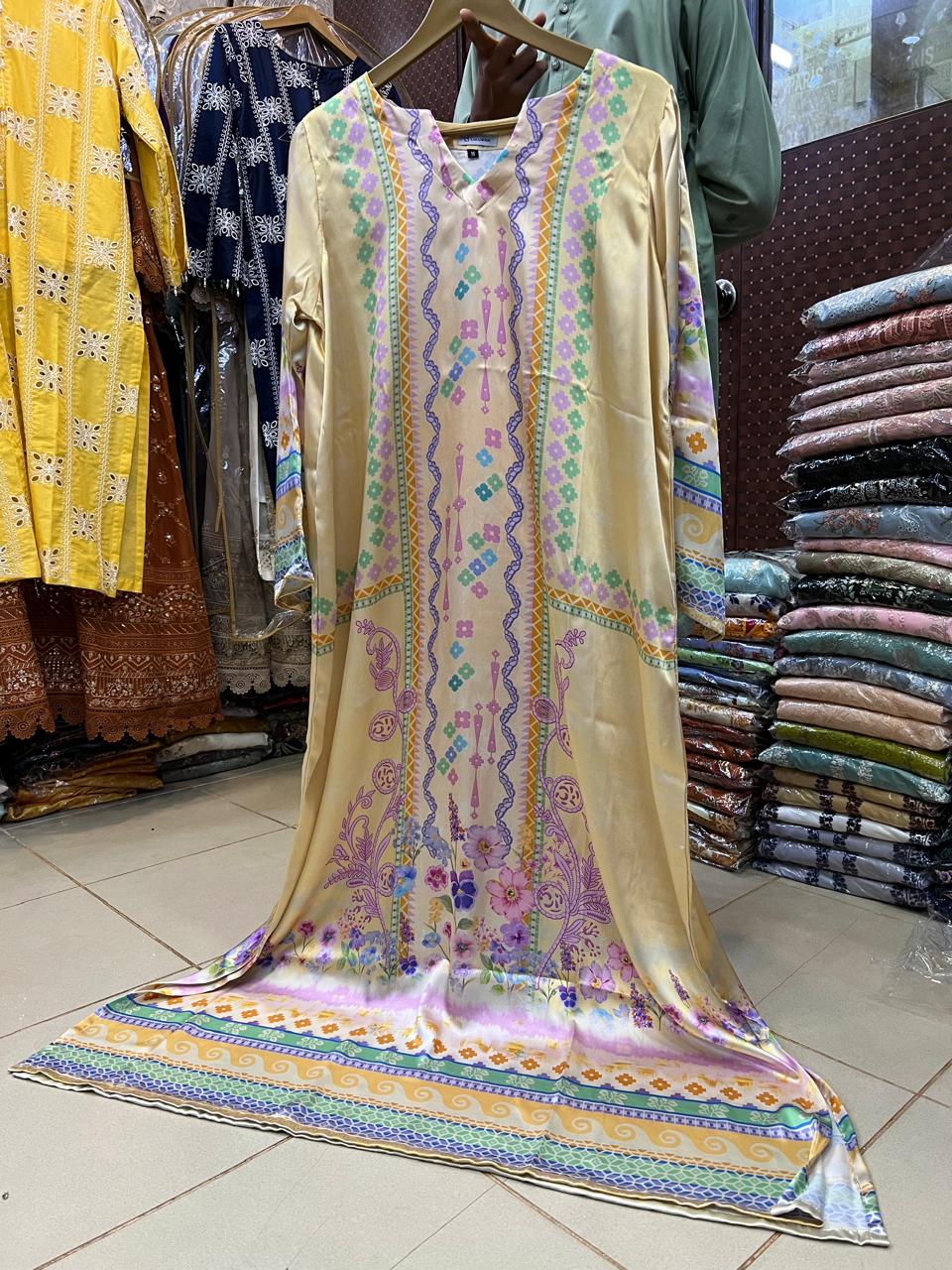 Kaftan-Printed Short Silk 018